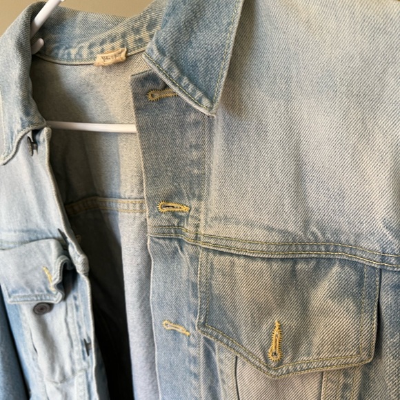 brandy melville jean jacket - Picture 4 of 5